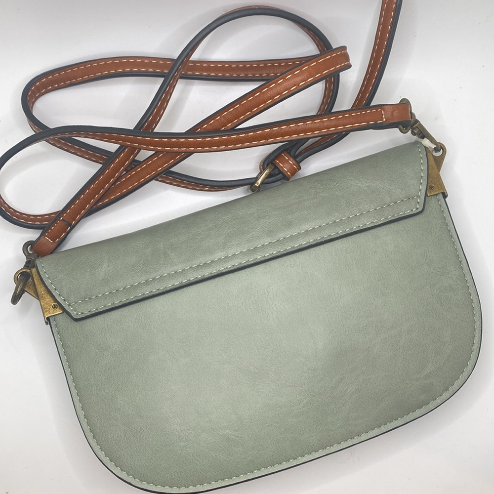 Simply Noelle Jade green faux leather convertible crossbody clutch - Picture 3 of 11